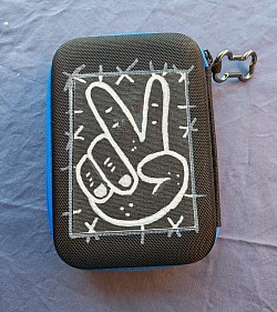 'peace' zipper case